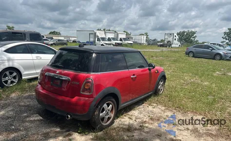 2010 Mini Cooper из США, поврежденный, VIN WMWMF3C55ATZ24438